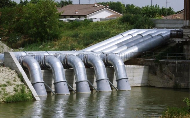 Regenwasser und Hochwasser